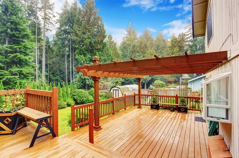 Arlington Deck Builders: Upgrade Your Backyard In Style